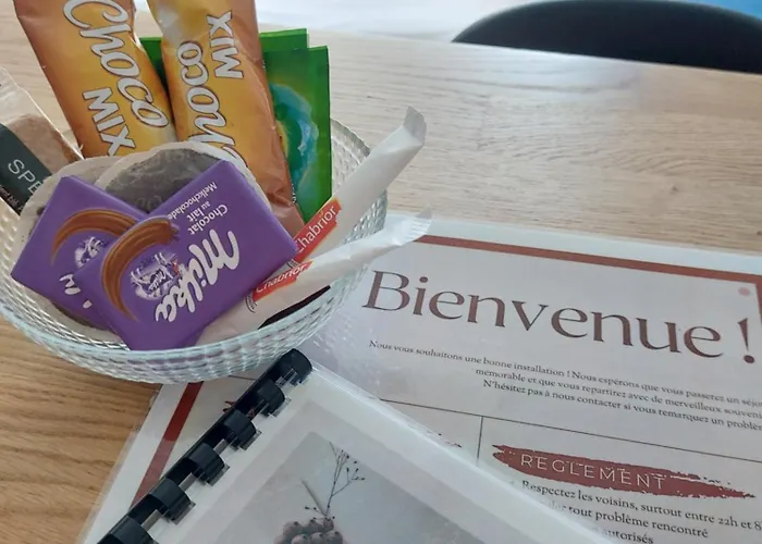 Le Petit - Parking Gratuit - 6min Hippodrome - 7min Universite - Wifi *
